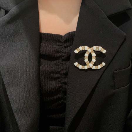 2026年2月2日入荷新品シャネルブローチギフト/誕生日/記念品/アクセサリーxin工場