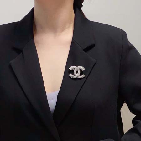 2026年2月2日入荷新品シャネルブローチギフト/誕生日/記念品/アクセサリーxin工場