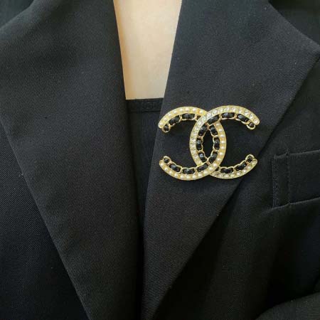 2026年2月2日入荷新品シャネルブローチギフト/誕生日/記念品/アクセサリーxin工場