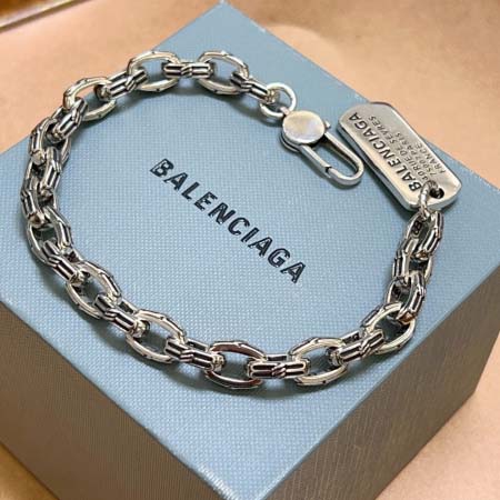 2026年2月3日入荷新品Balenciagaブレスレットギフト/誕生日/記念品/アクセサリーxin工場