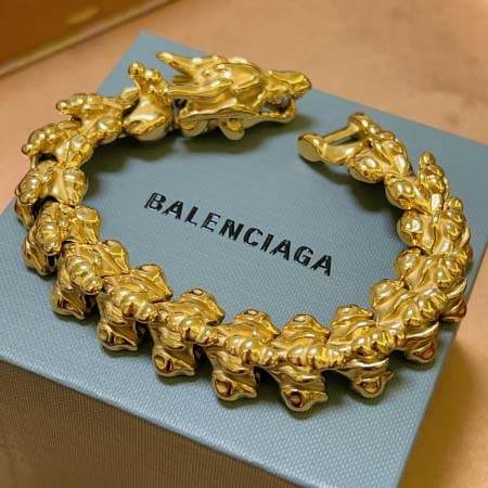 2026年2月3日入荷新品Balenciagaブレスレットギフト/誕生日/記念品/アクセサリーxin工場