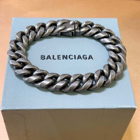 2026年2月3日入荷新品Balenciagaブレスレットギフト/誕生日/記念品/アクセサリーxin工場