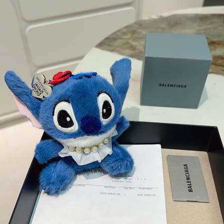 2026年2月3日入荷新品Balenciaga キーホルダー ギフト/誕生日/記念品/アクセサリーxin工場