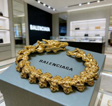 2026年2月3日入荷新品Balenciagaブレスレットギフト/誕生日/記念品/アクセサリーxin工場