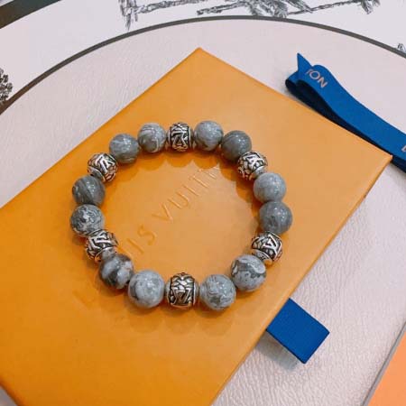 2026年2月3日入荷新品ルイヴィトンギフト/誕生日/記念品/アクセサリーxin工場