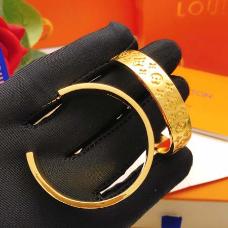 2026年2月3日入荷新品ルイヴィトンピアスギフト/誕生日/記念品/アクセサリーxin工場