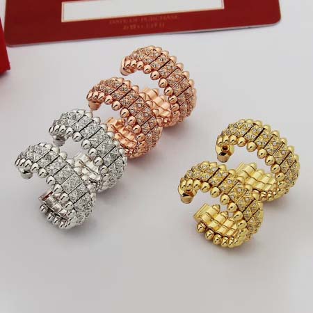 2026年2月4日入荷新品Cartierピアスギフト/誕生日/記念品/アクセサリーxin工場