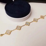 2026年2月1日入荷新品van cleef & arpelsブレスレットギフト/誕生日/記念品/アクセサリーxin工場