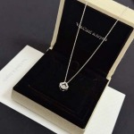2026年2月1日入荷新品van cleef & arpelsネックレスギフト/誕生日/記念品/アクセサリーxin工場