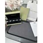2026年2月1日入荷新品van cleef & arpelsブレスレットギフト/誕生日/記念品/アクセサリーxin工場