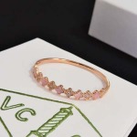 2026年2月1日入荷新品van cleef & arpels腕輪/ブレスレットギフト/誕生日/記念品/アクセサリーxin工場
