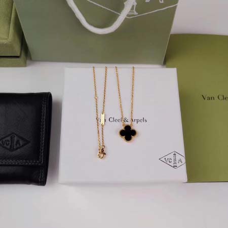 2026年2月1日入荷新品van cleef & arpel...