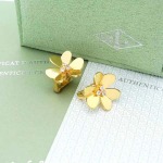 2026年2月1日入荷新品van cleef & arpelsピアスギフト/誕生日/記念品/アクセサリーxin工場