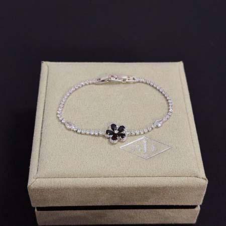 2026年2月1日入荷新品van cleef & arpel...