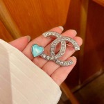 2026年2月2日入荷新品シャネルブローチギフト/誕生日/記念品/アクセサリーxin工場