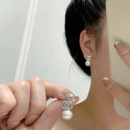 2026年2月2日入荷新品シャネルピアスギフト/誕生日/記念...