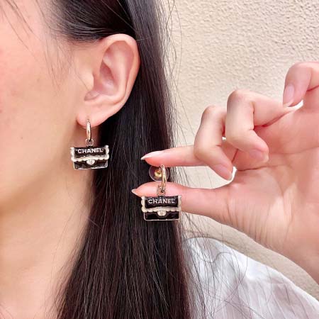 2026年2月2日入荷新品シャネルピアスギフト/誕生日/記念...