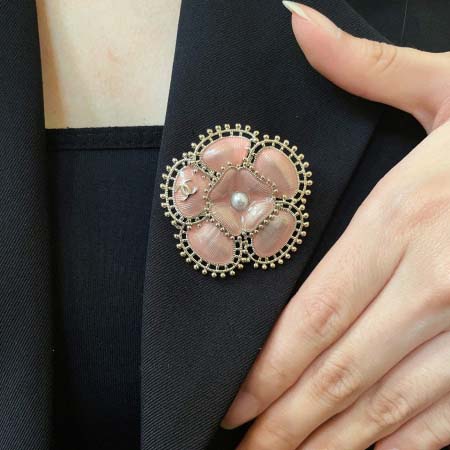 2026年2月2日入荷新品シャネルブローチギフト/誕生日/記...