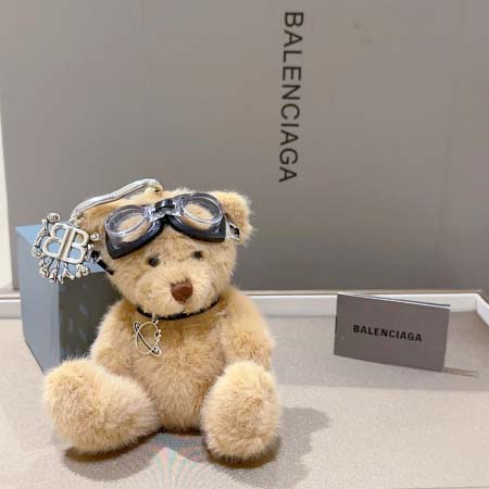 2026年2月3日入荷新品Balenciaga キーホルダー...