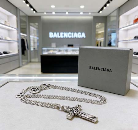 2026年2月3日入荷新品Balenciagaネックレスギフ...