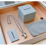 2026年2月3日入荷新品Balenciagaネックレスギフト/誕生日/記念品/アクセサリーxin工場