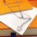 2026年2月3日入荷新品ルイヴィトンネックレスギフト/誕生日/記念品/アクセサリーxin工場