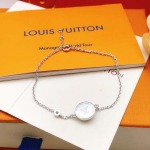 2026年2月3日入荷新品ルイヴィトンブレスレットギフト/誕生日/記念品/アクセサリーxin工場