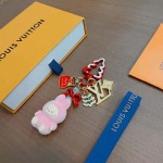 2026年2月3日入荷新品ルイヴィトン キーホルダー ギフト/誕生日/記念品/アクセサリーxin工場