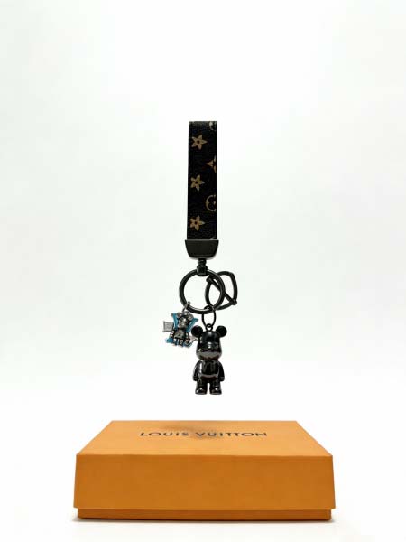 2026年2月3日入荷新品ルイヴィトン キーホルダー ギフト...