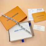 2026年2月3日入荷新品ルイヴィトンブレスレットギフト/誕生日/記念品/アクセサリーxin工場