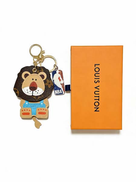 2026年2月3日入荷新品ルイヴィトン キーホルダー ギフト...