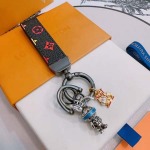 2026年2月3日入荷新品ルイヴィトン キーホルダー ギフト/誕生日/記念品/アクセサリーxin工場