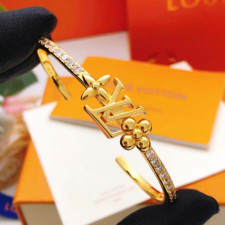 2026年2月3日入荷新品ルイヴィトン腕輪/ブレスレットギフ...