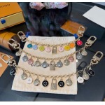 2026年2月3日入荷新品ルイヴィトン キーホルダー ギフト/誕生日/記念品/アクセサリーxin工場