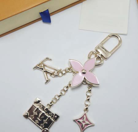 2026年2月3日入荷新品ルイヴィトン キーホルダー ギフト...