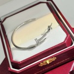 2026年2月3日入荷新品カルティエピアスギフト/誕生日/記念品/アクセサリーxin工場