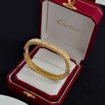 2026年2月4日入荷新品Cartier腕輪/ブレスレットギフト/誕生日/記念品/アクセサリーxin工場