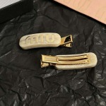 2026年2月5日入荷新品miumiuヘアピンギフト/誕生日/記念品/アクセサリーxin工場