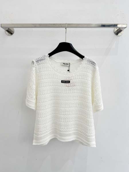 2026年4月9日入荷早春新作Miumiu女性用ファッション/誕生日プレゼント/贈り物 can工場