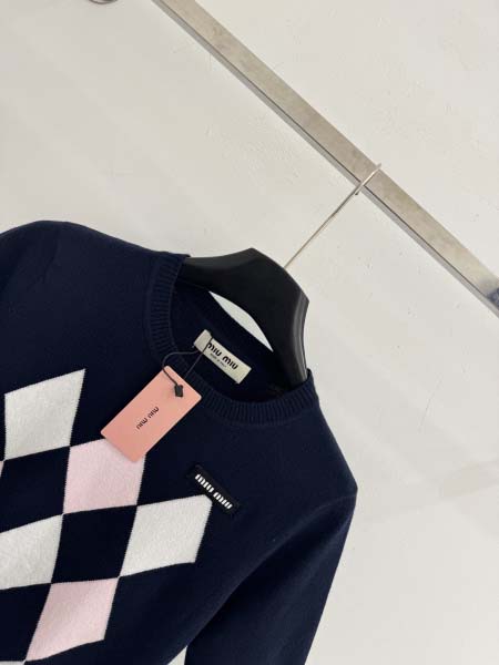 2026年4月9日入荷早春新作Miumiu女性用ファッション/誕生日プレゼント/贈り物 can工場