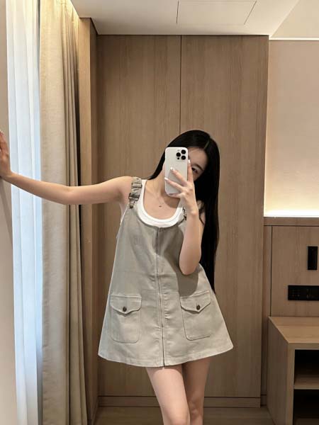 2026年4月9日入荷早春新作Miumiuセット女性用ファッション/誕生日プレゼント/贈り物 can工場