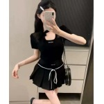 2026年4月9日入荷早春新作Miumiu女性用ファッション/誕生日プレゼント/贈り物 can工場