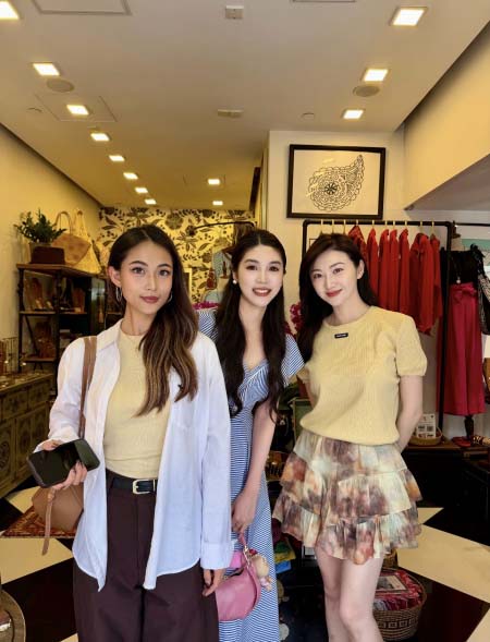 2026年4月9日入荷早春新作Miumiuニットトップ 女性...