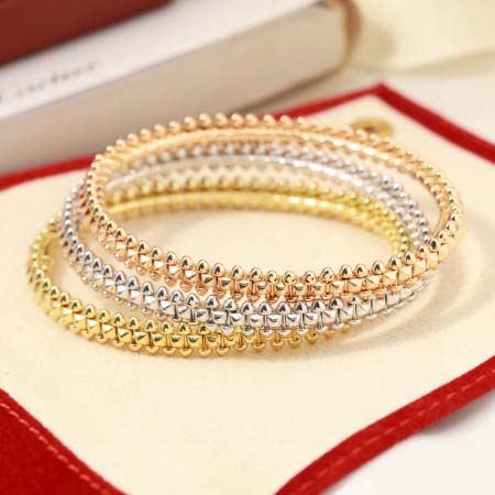 2026年2月3日入荷新品カルティエ腕輪/ブレスレットギフト/誕生日/記念品/アクセサリーxin工場