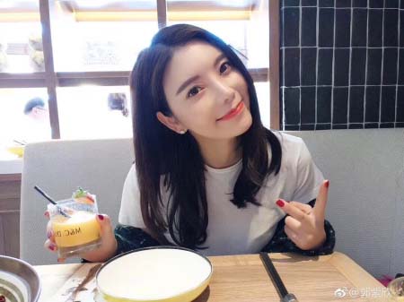 2026年2月3日入荷新品カルティエピアスギフト/誕生日/記念品/アクセサリーxin工場