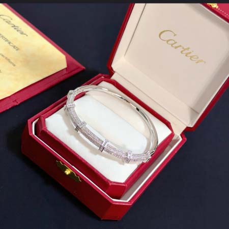 2026年2月3日入荷新品カルティエ腕輪/ブレスレットギフト/誕生日/記念品/アクセサリーxin工場