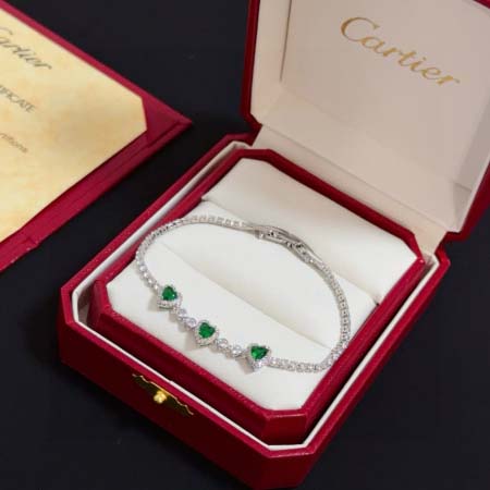 2026年2月4日入荷新品Cartierブレスレットギフト/誕生日/記念品/アクセサリーxin工場