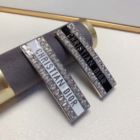 2026年2月5日入荷新品Diorヘアピンギフト/誕生日/記念品/アクセサリーxin工場