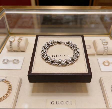 2026年2月5日入荷新品Gucciブレスレットギフト/誕生日/記念品/アクセサリーxin工場