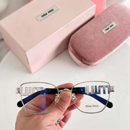 2026年2月19日新品MIU MIU原版復刻サングラスギフト/誕生日/記念品/アクセサリーXY工場